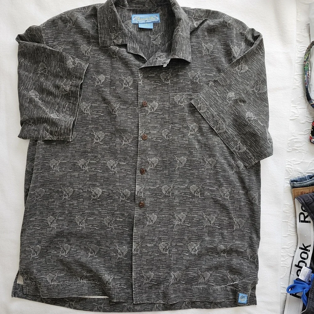 Bahama Bay Silk Button Up Mens Shirt, Short Sleeve, Lg Swordfish‎ Design